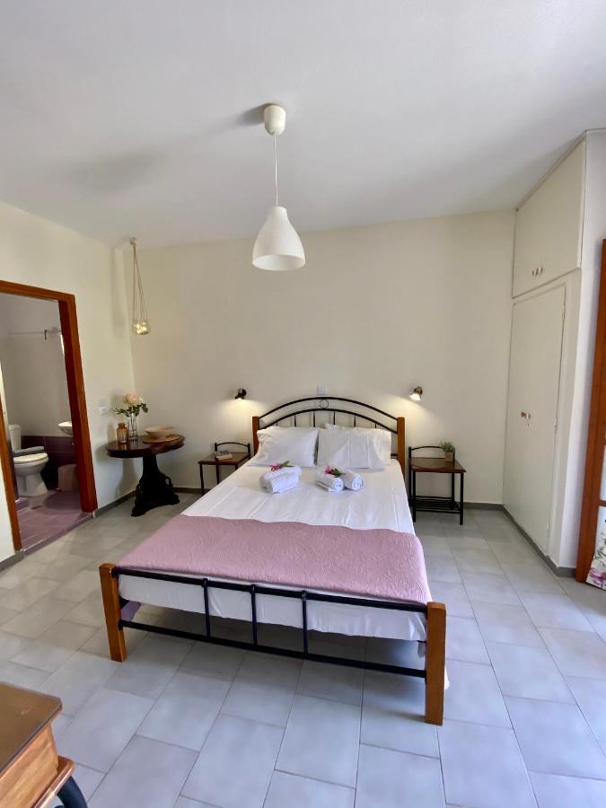 Lemon Tree Apartments A D Argostoli (Kefalonia) Exterior photo